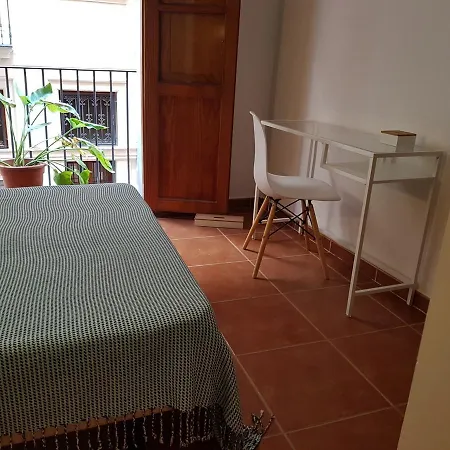 Florit Flats - The Mercado Apartment *